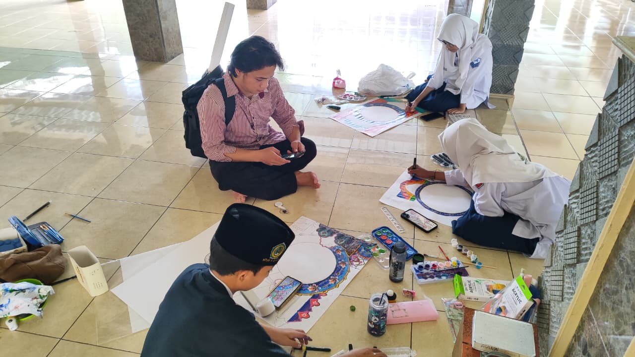 Dari Goresan Tinta Menuju Prestasi, Murid MTsN 9 Bantul Bersiap Hadapi PKM